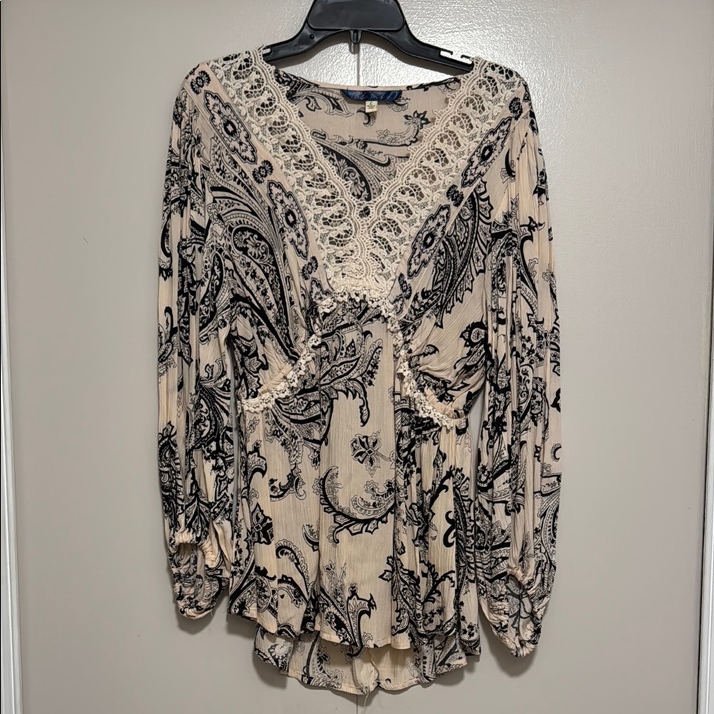 Blue Rain Cream Ruffled Blouse